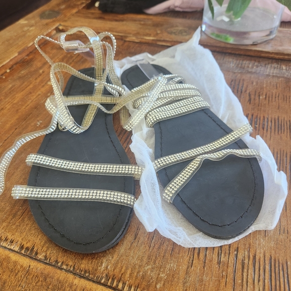 Black and Silver Sandals with Classic Design - Picture 2 of 7